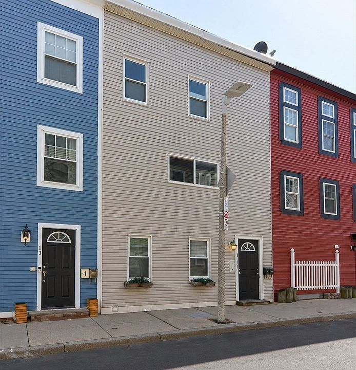 1st image of 11 Emmet St