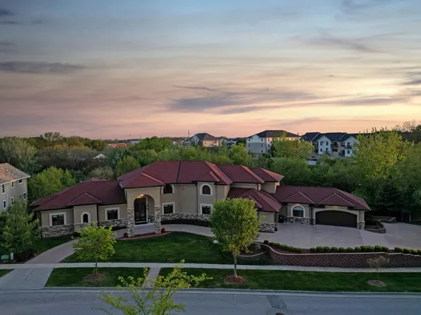 4408 Cochrane Pkwy, Ames, IA 50014