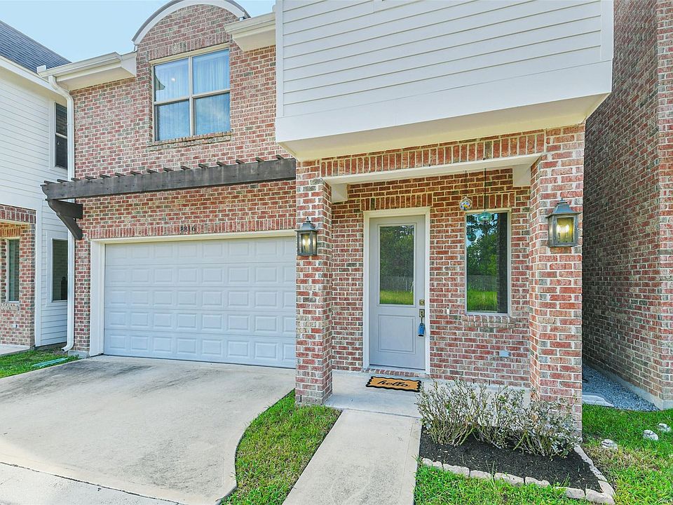 1st image of 8816 Hollywood Garden Ln