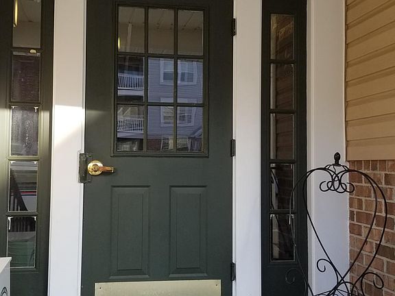2nd image of 1 Ginford Pl Unit 203