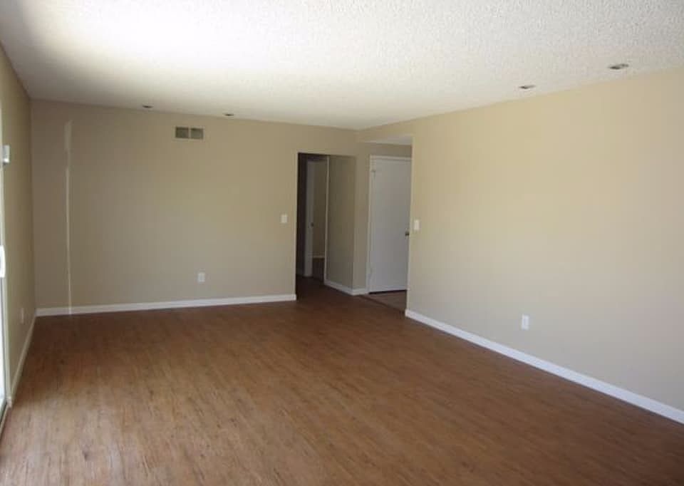 1st image of 6850 Topaz St