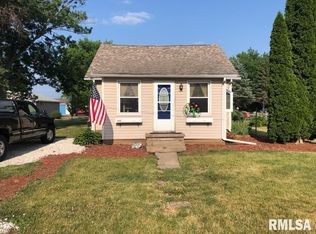 606 1st Ave, Sherrard, IL 61281