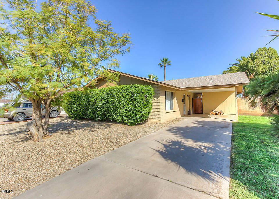 1st image of 2352 E Hermosa Dr