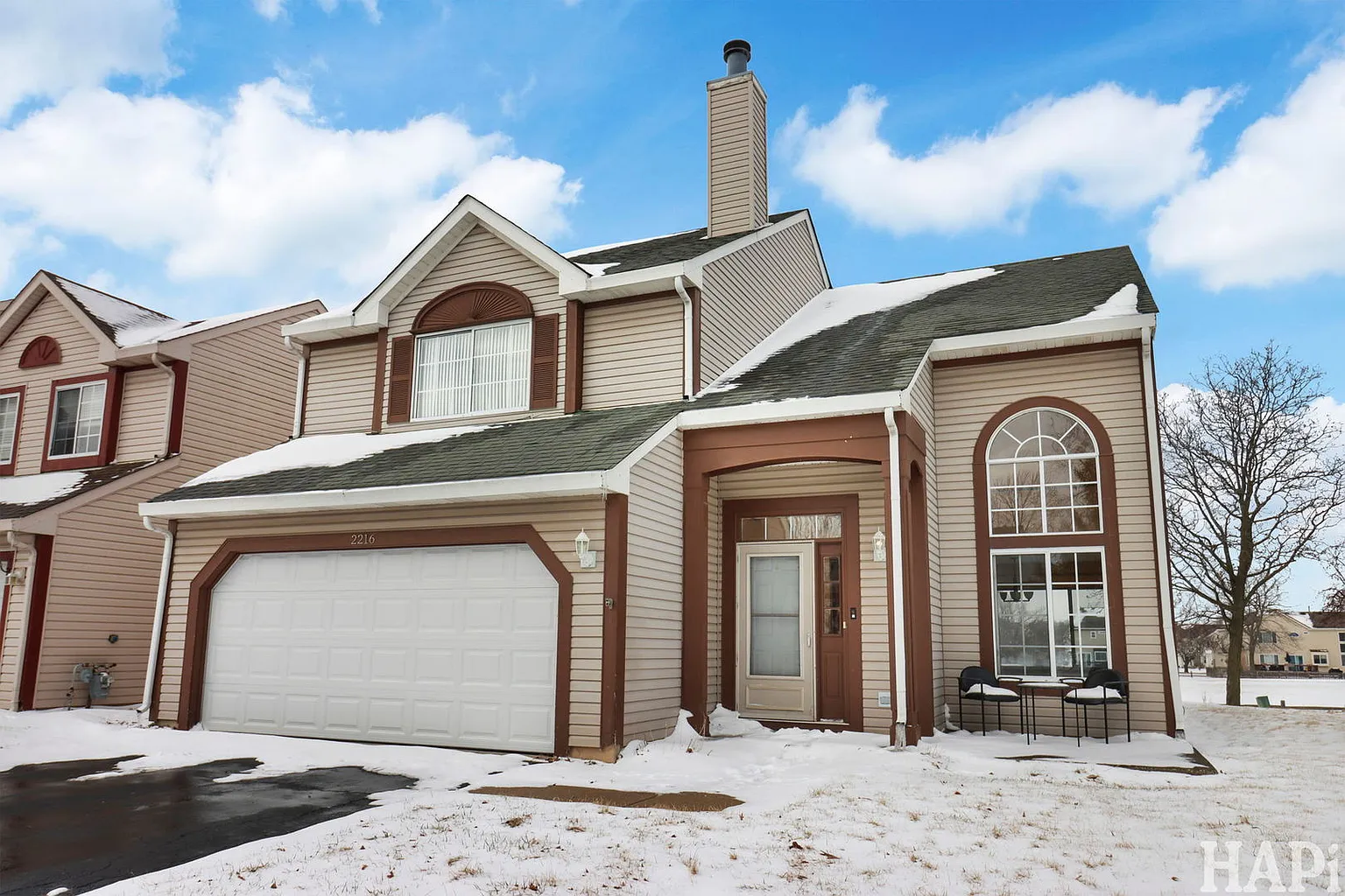 2216 N Sunrise Dr photo 1