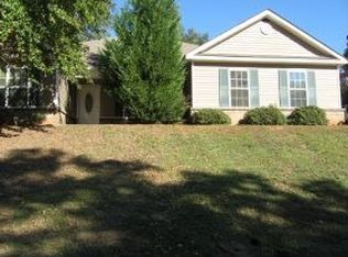 116 Crestwood Cir, Centerville, GA 31028