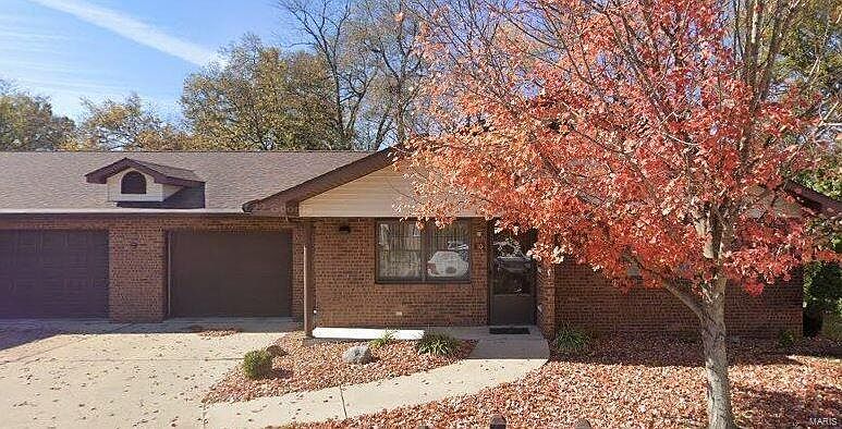 1st image of 10 Kaeser Ct