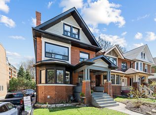 505 Parkside Dr #4, Toronto, ON M6R 2Z9