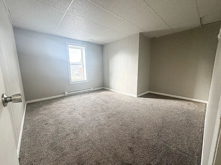 11 N Chestnut St #1 — Photo 6