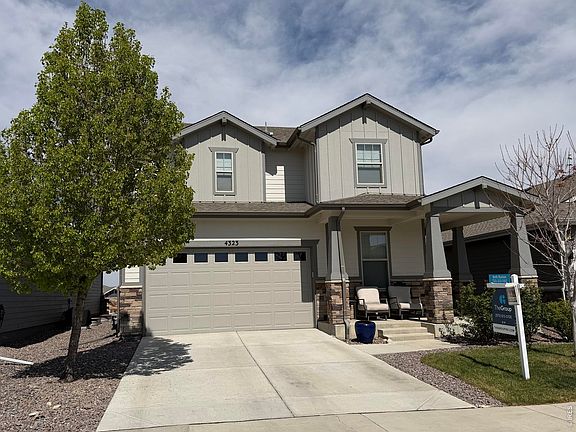 3rd image of 4323 Bluffview Dr
