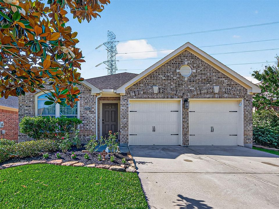 1st image of 27443 Rebecca Field Ln
