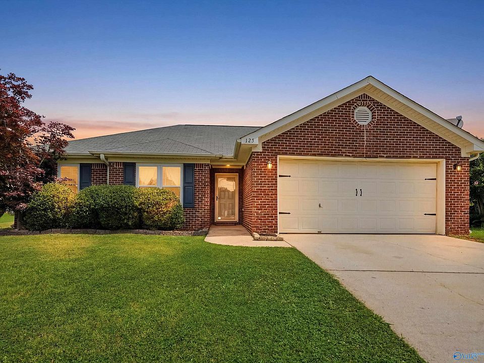 1st image of 123 Populus Dr