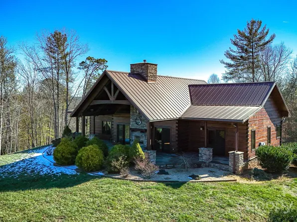 2026 Black Hills Dr, Collettsville, NC 28611