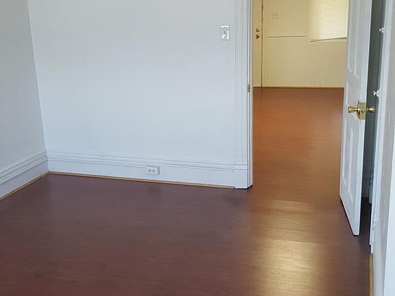 Bedroom #1