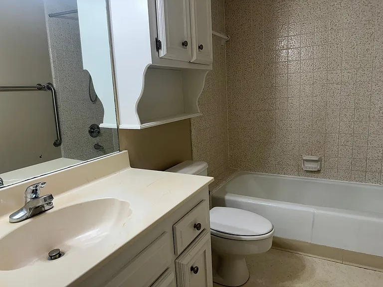 8406 S Gary Ave — Photo 20