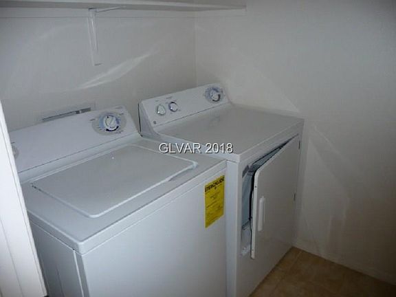 2nd image of 1840 W Hammer Ln #0