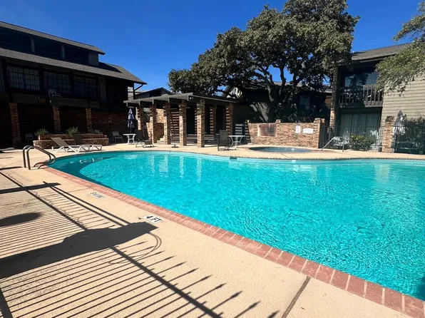 11815 Vance Jackson Rd, San Antonio, TX