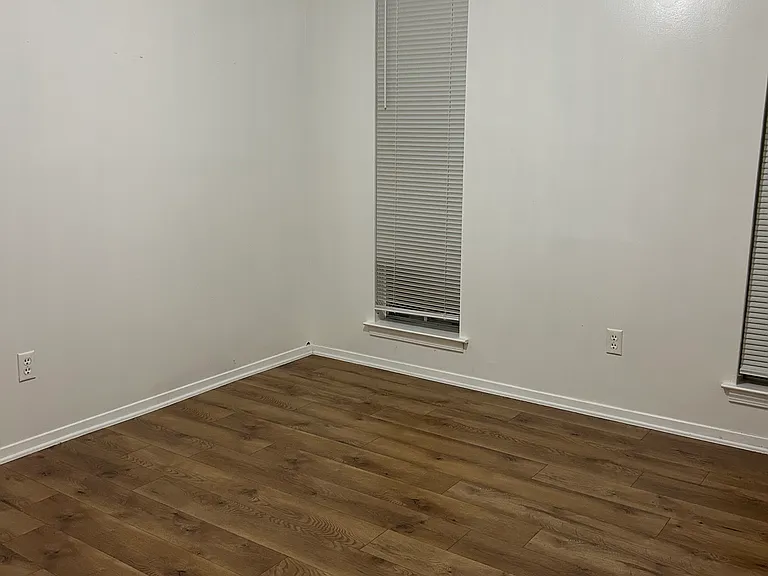 2328 Eveningview Dr — Photo 16