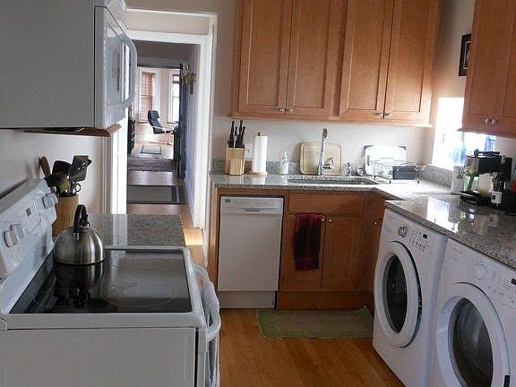 5th image of 4240 N Mozart Street # First Floor