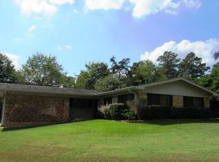 186 Wesley St, Jefferson, TX 75657