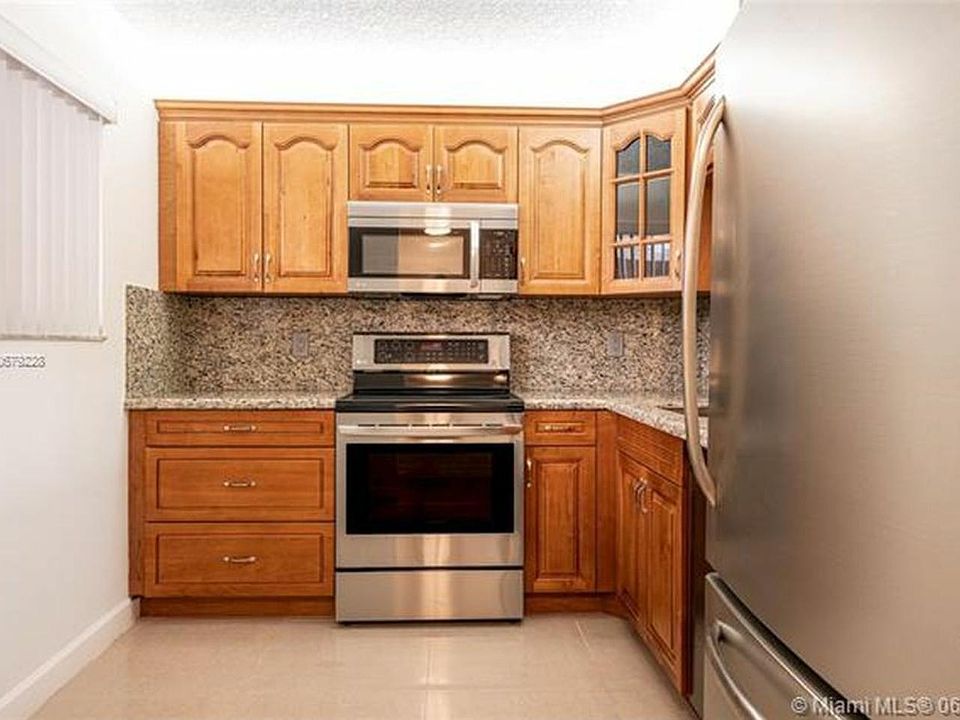 1st image of 17000 NW 67th Ave APT 340