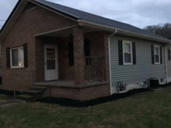 2nd image of 27 Arlington Ave