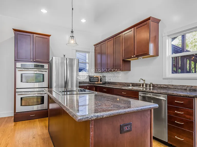 724 Central Ave — Photo 7