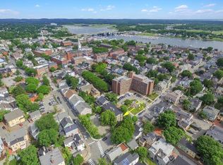 52-54 Fair St UNIT 2A, Newburyport, MA 01950