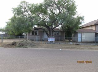 714 Laredo Ave, Zapata, TX 78076