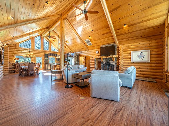 2nd image of 11875 Oak Run Rd