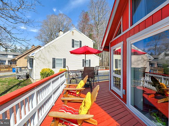 4th image of 22833 Dogwood Dr