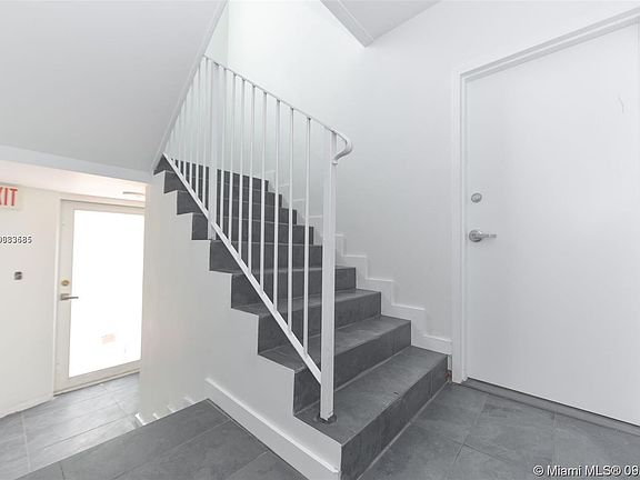 4th image of 1248 Marseille Dr #1