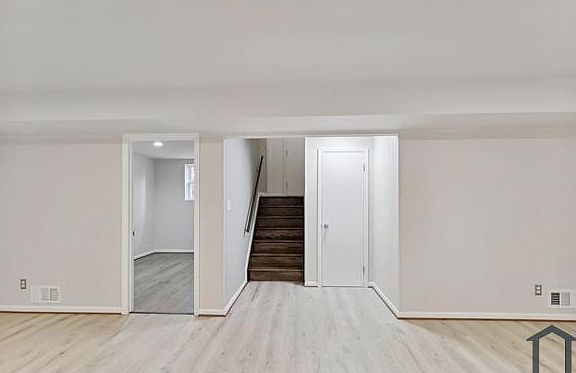 3rd image of 9053 Allenswood Rd