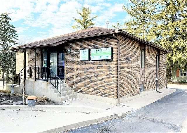 2nd image of 1108 W Main St