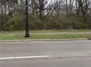 9124 N Dixie Dr, Dayton, OH 45414