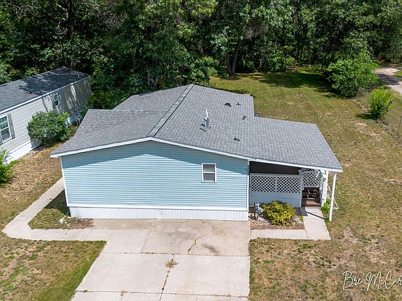 2nd image of 5064 Valentine Ln