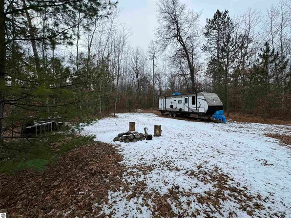 0 Lagrant, Sterling, MI 48659