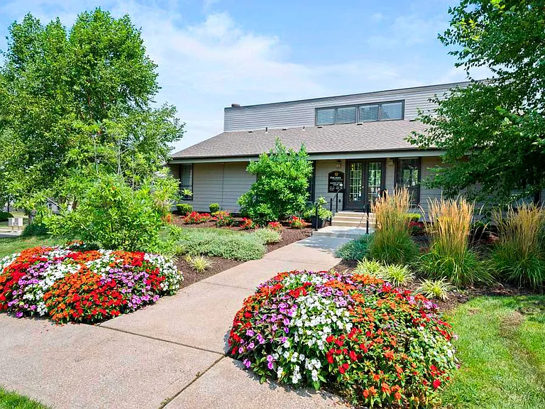 Arcadia at Overland Park — Photo 21