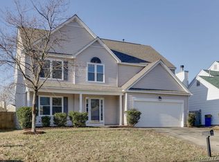 904 Andover Ct, Newport News, VA 23608