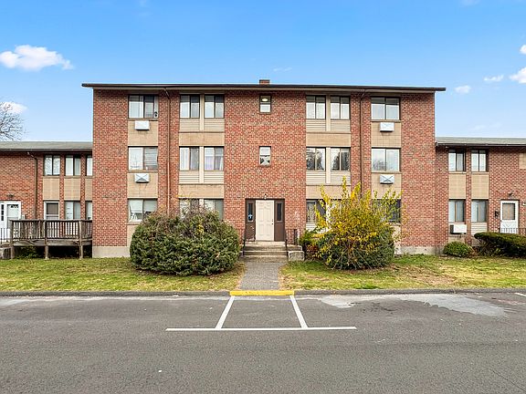 2nd image of 157 School St #7