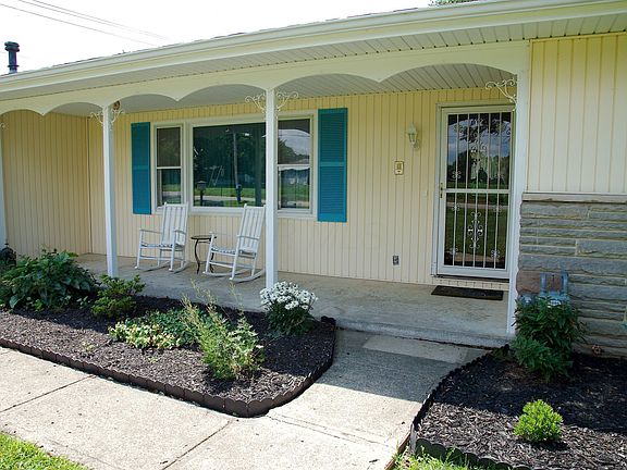 5th image of 2491 Rainbow Dr NE