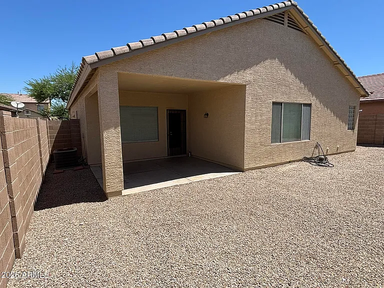 11559 W Lincoln St — Photo 16