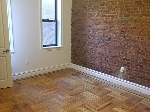3rd image of 18 E 21st St APT C10
