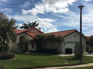 4935 Clubview Ct E, Bradenton, FL 34203
