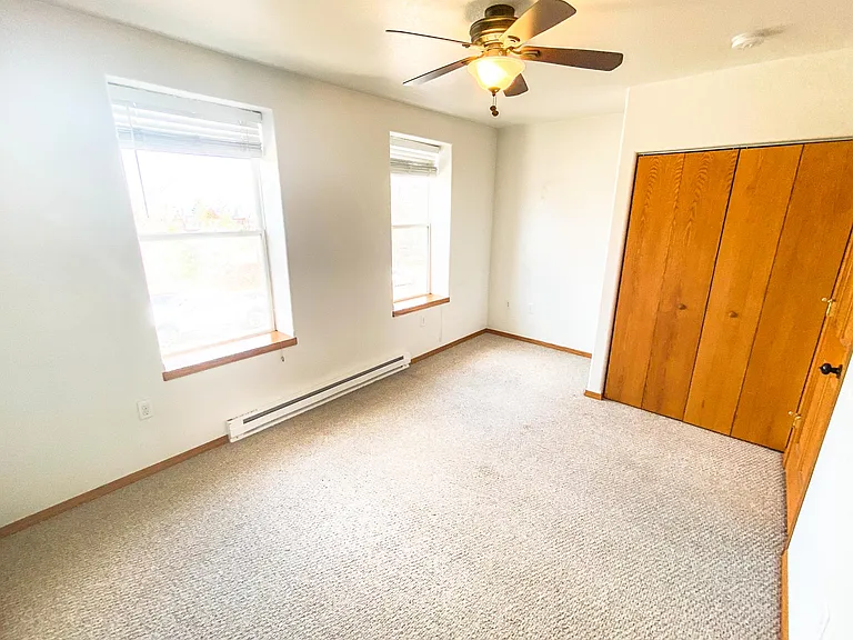 1301 E 2nd St #2 — Photo 5
