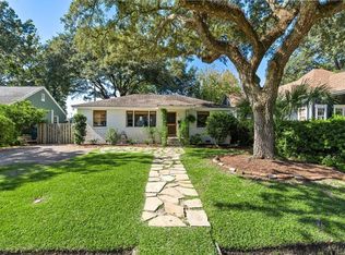 212 Magnolia Rd, Charleston, SC 29407