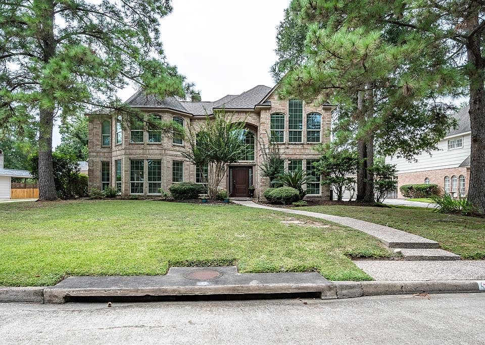 1st image of 5811 Valley Fair Dr