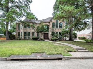 5811 Valley Fair Dr, Kingwood, TX 77345