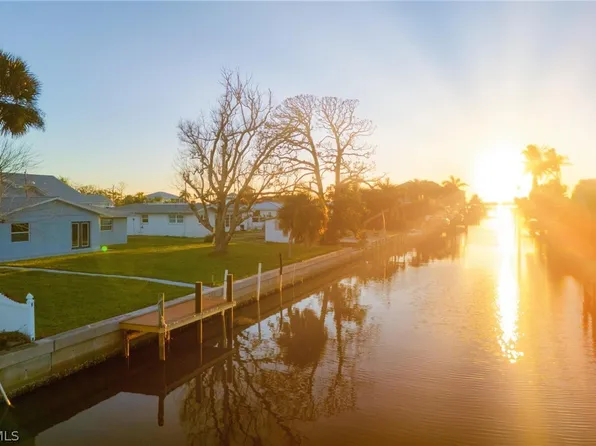 1940 Pennsylvania Ave, Grove City, FL 34224