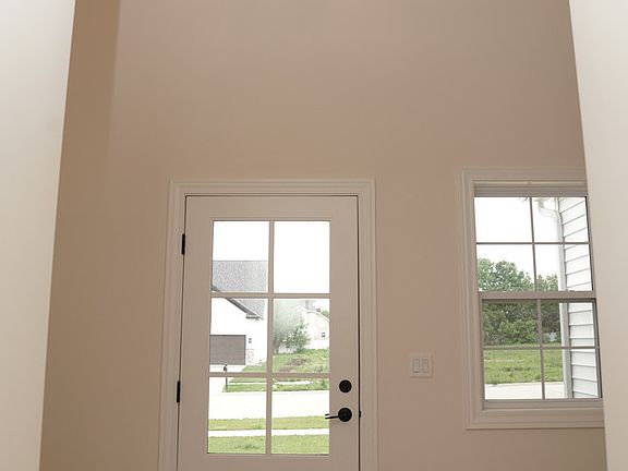 2nd image of 1313 Woodbine Rd