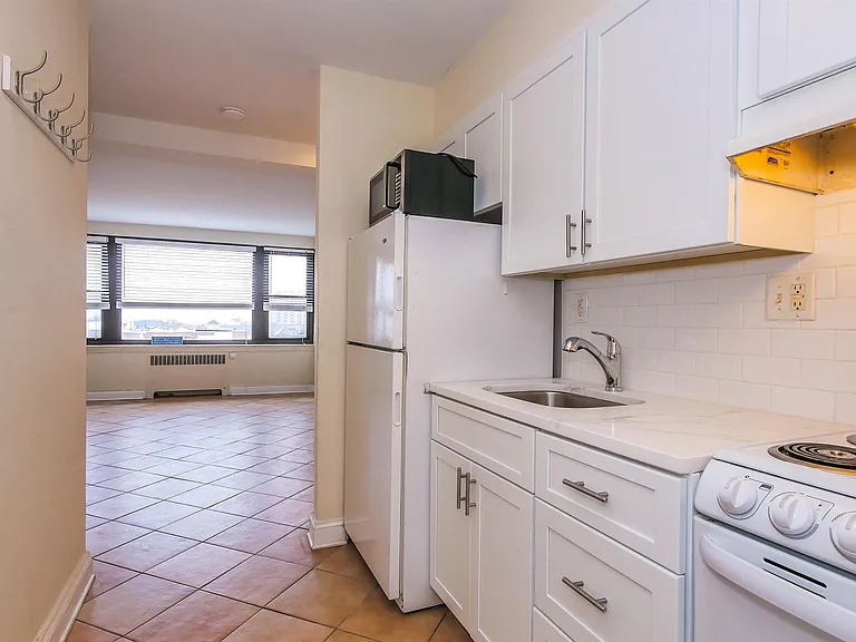 101 S Raleigh Ave #521 — Photo 6